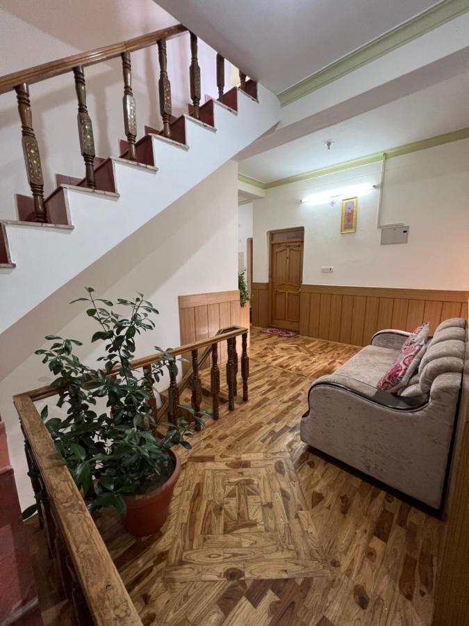 Heschuk Guest House ليه المظهر الخارجي الصورة