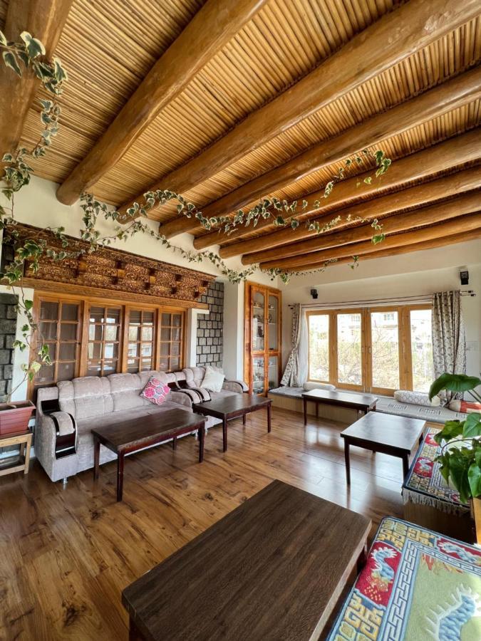 Heschuk Guest House ليه المظهر الخارجي الصورة