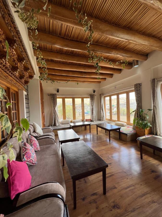 Heschuk Guest House ليه المظهر الخارجي الصورة