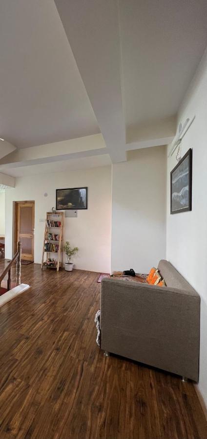 Heschuk Guest House ليه المظهر الخارجي الصورة