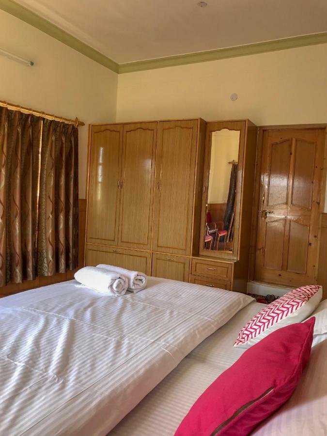 Heschuk Guest House ليه المظهر الخارجي الصورة